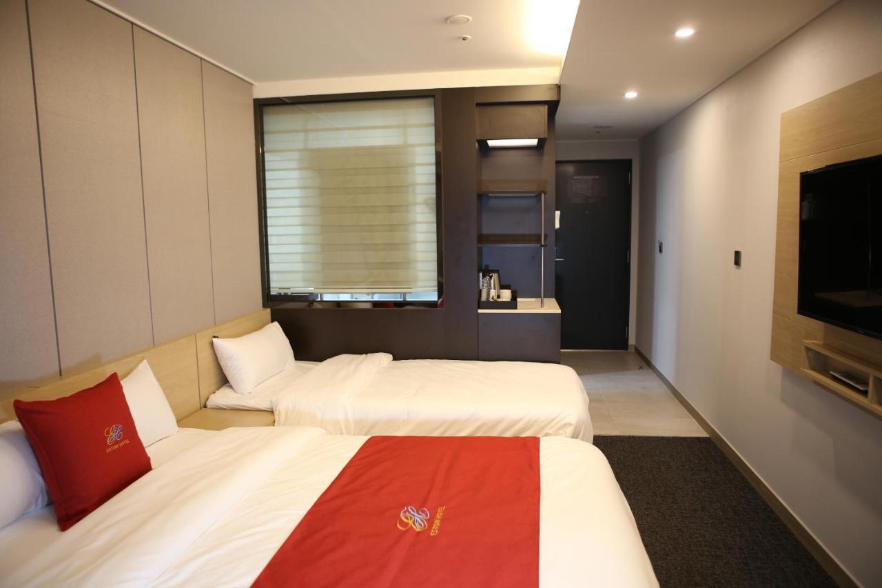 Chuncheon Eston Hotel Kültér fotó