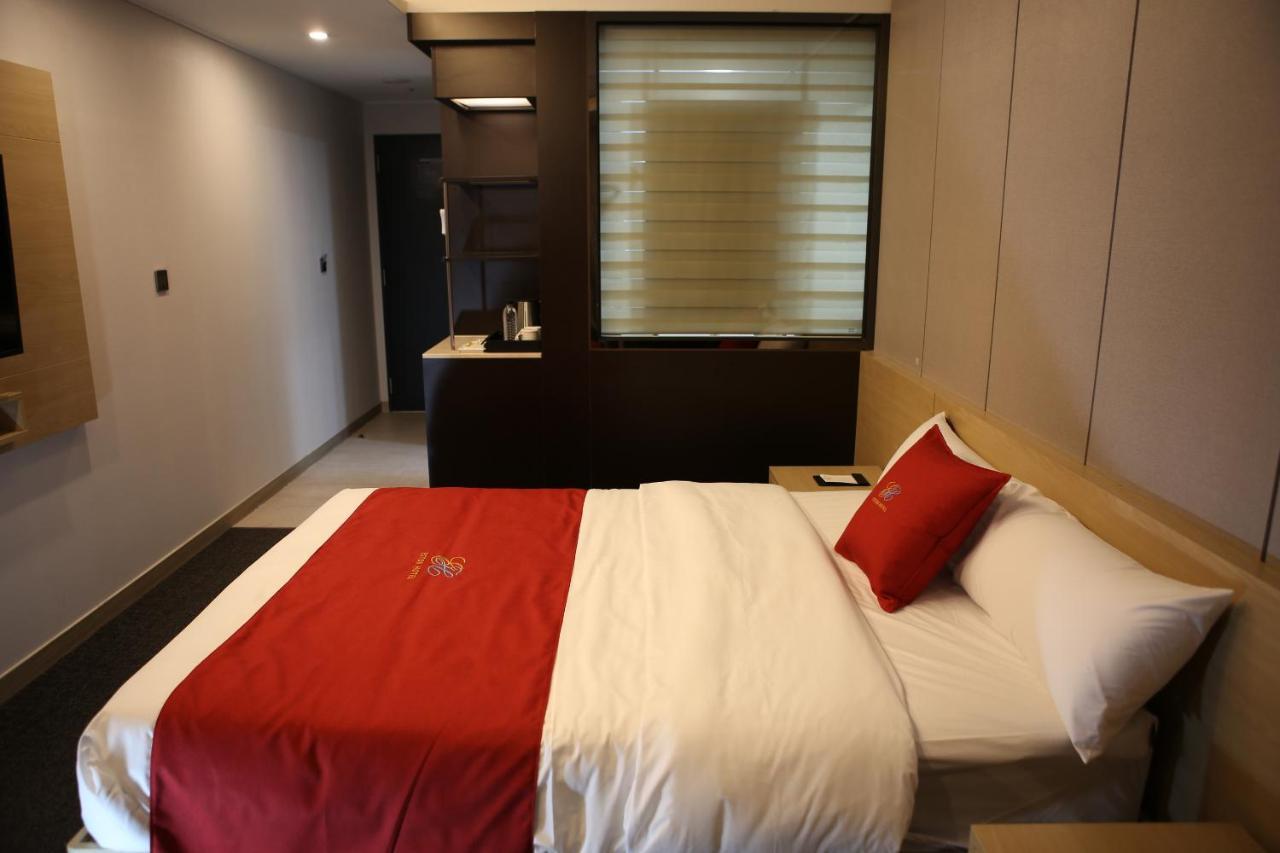 Chuncheon Eston Hotel Kültér fotó