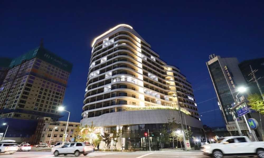 Chuncheon Eston Hotel Kültér fotó