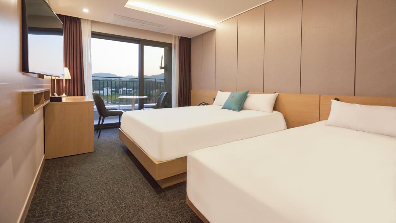 Chuncheon Eston Hotel Kültér fotó