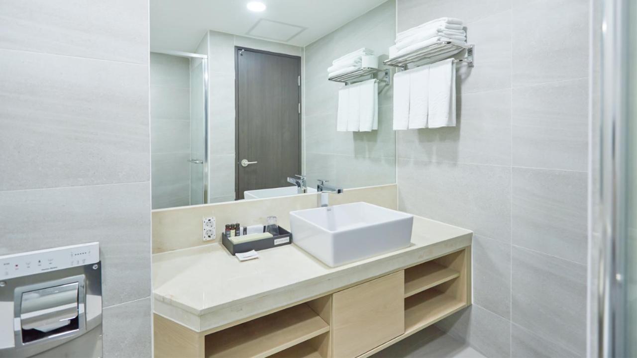 Chuncheon Eston Hotel Kültér fotó