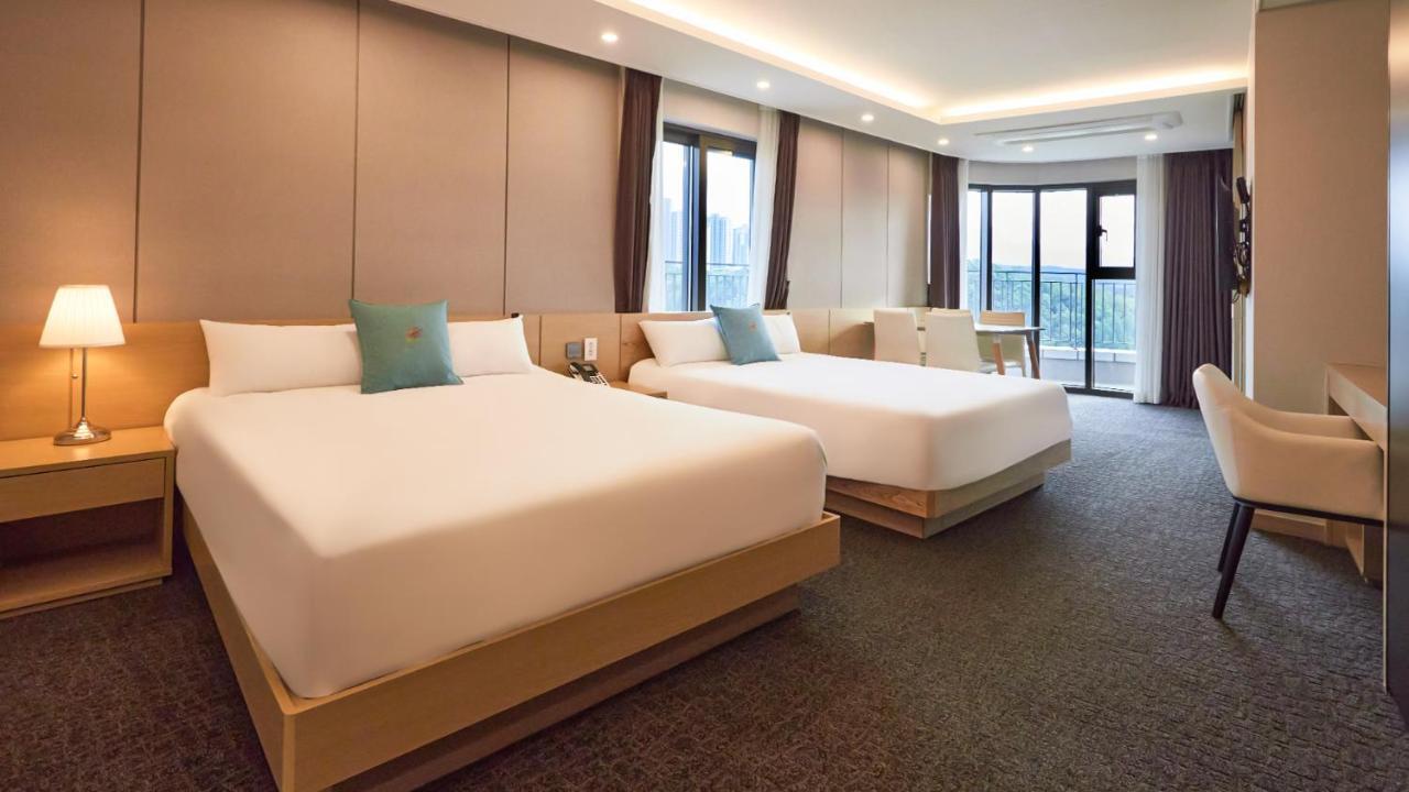 Chuncheon Eston Hotel Kültér fotó
